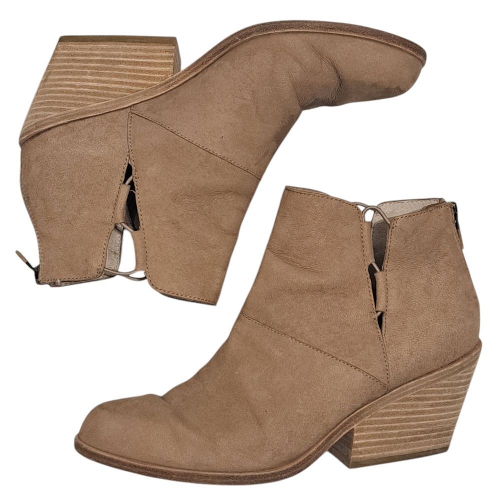 Eileen Fisher Tote Chic Ankle Boots Stacked Heel Size 8.5 Earth Tumbled Nubuck
